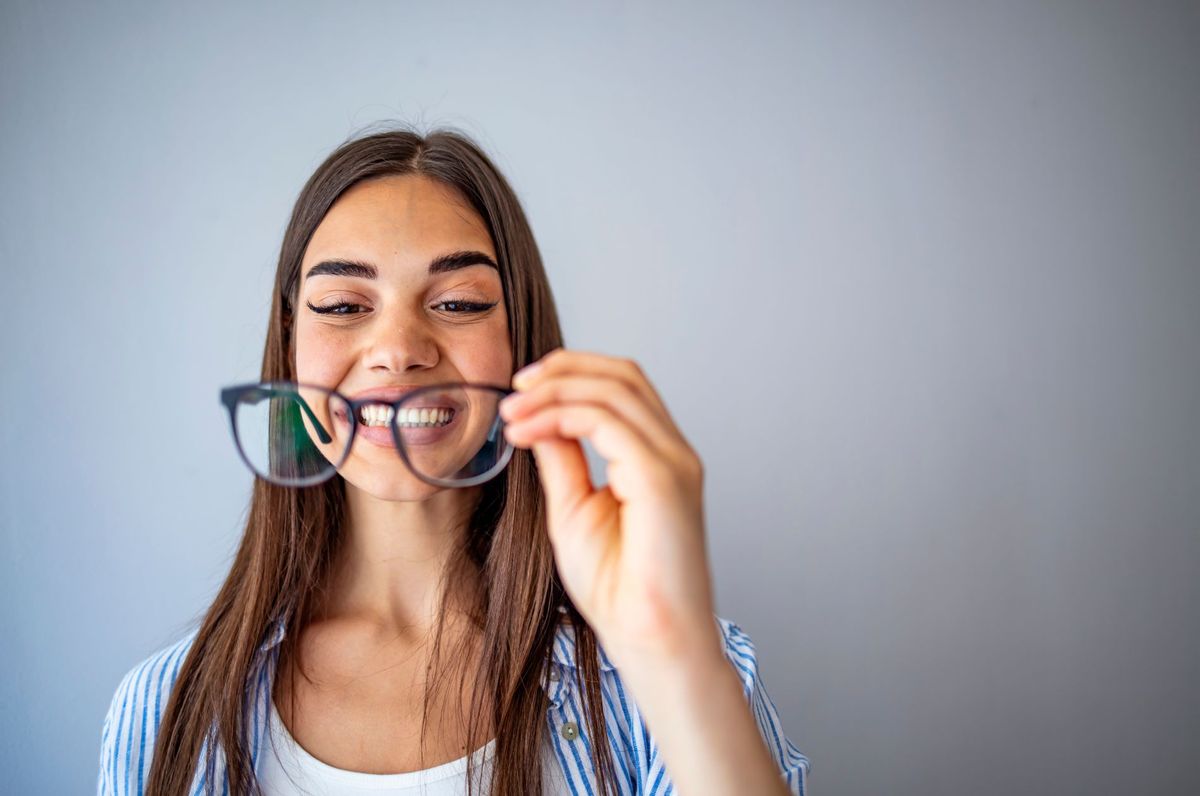 Nuevas Normas ISO Publicadas para Protecciones Oculares y Faciales: Implicaciones para los Fabricantes de Lentes