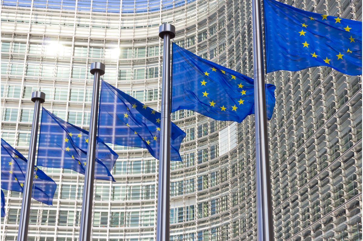 Preparando su negocio para el Pacto Verde de la UE: La conformidad se encuentra con la innovación
