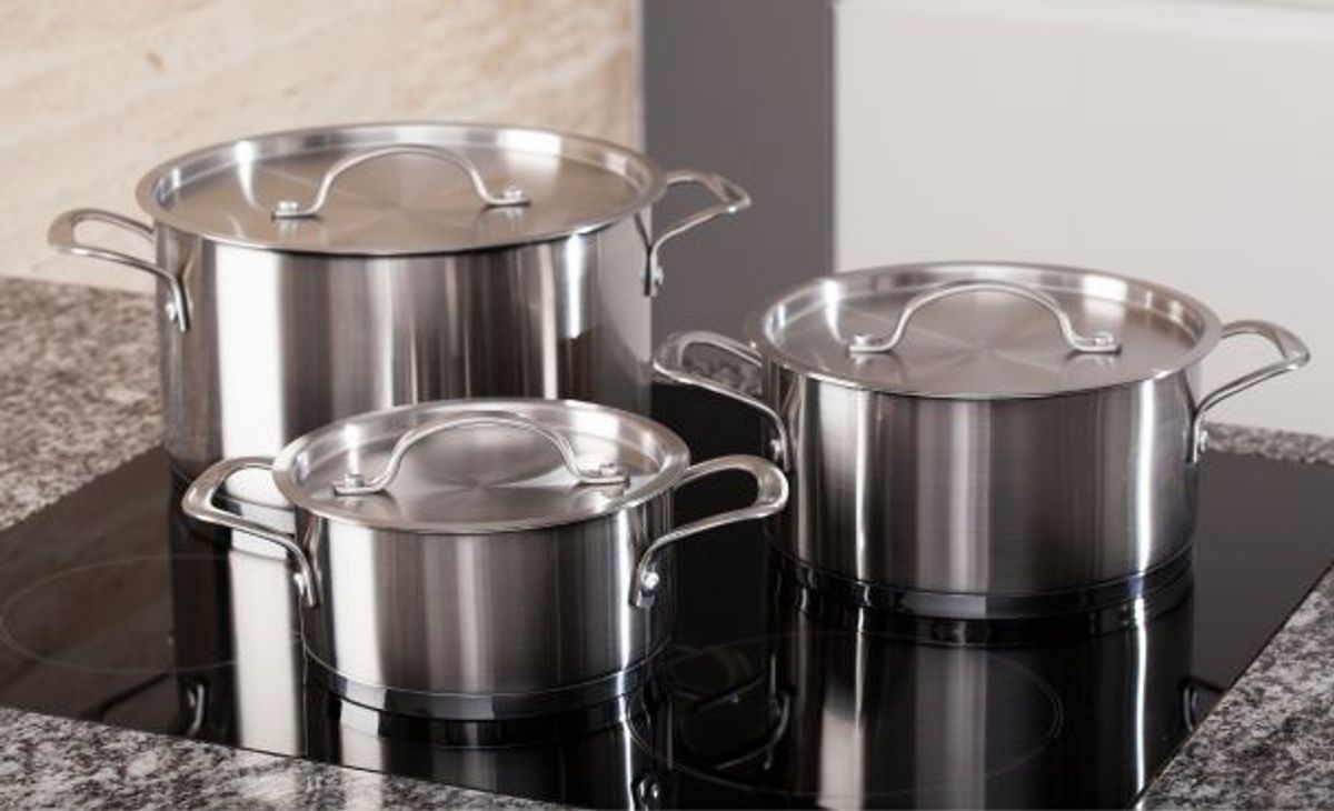 La FDA prohíbe ciertos utensilios de cocina importados debido a preocupaciones sobre el plomo: lo que necesita saber