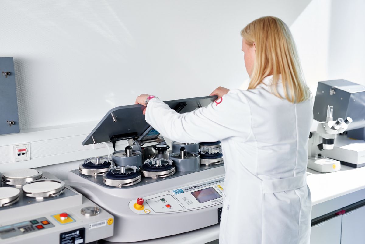 Solidez del Color y Más: Explorando Aspectos Clave de Pruebas en Textiles para Fabricantes