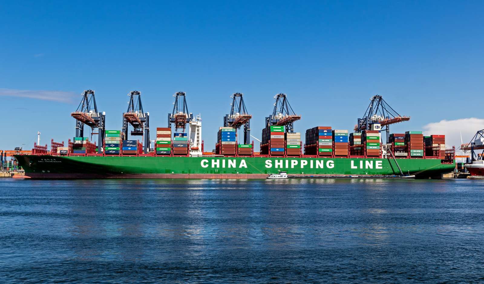 Container ship from China Shipping Line